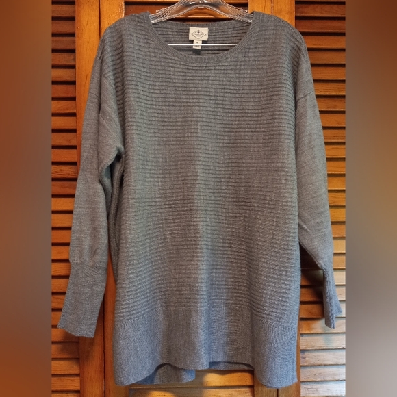 St John's Bay Women's Gray Ribbed Sweater High Low Hem Longer Size XL - Picture 2 of 15